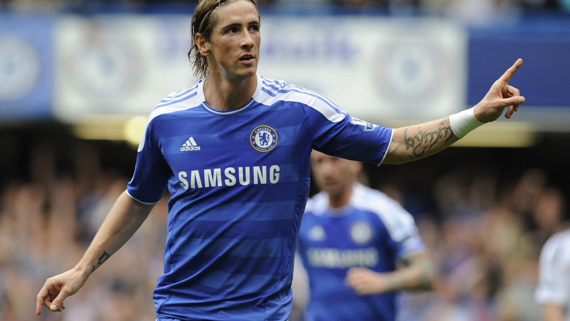 中超重返高人气赛场体现球迷忠诚重燃，中超重启方案再调整